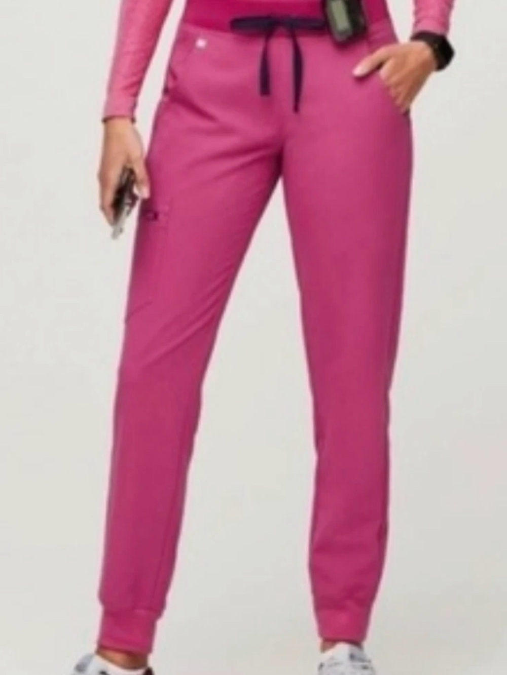 FIGS NWT Zamora 2.0 Scrub Jogger Pants Size S  Electric Orchid